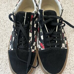 Vans Black andWhite Checkered Cherry 🍒 Shoes